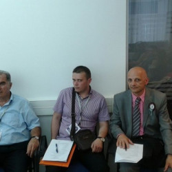 image 08abd622f90be3a0a5860d81e0220cac376d2ab49a6e68887f309a40efc08d81 V