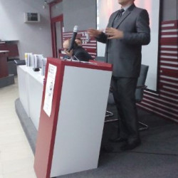 image cb16403b0d65a4a44e42c5369e2e4b1e8c5180bc154a64cb5c0e6a11649f8d44 V