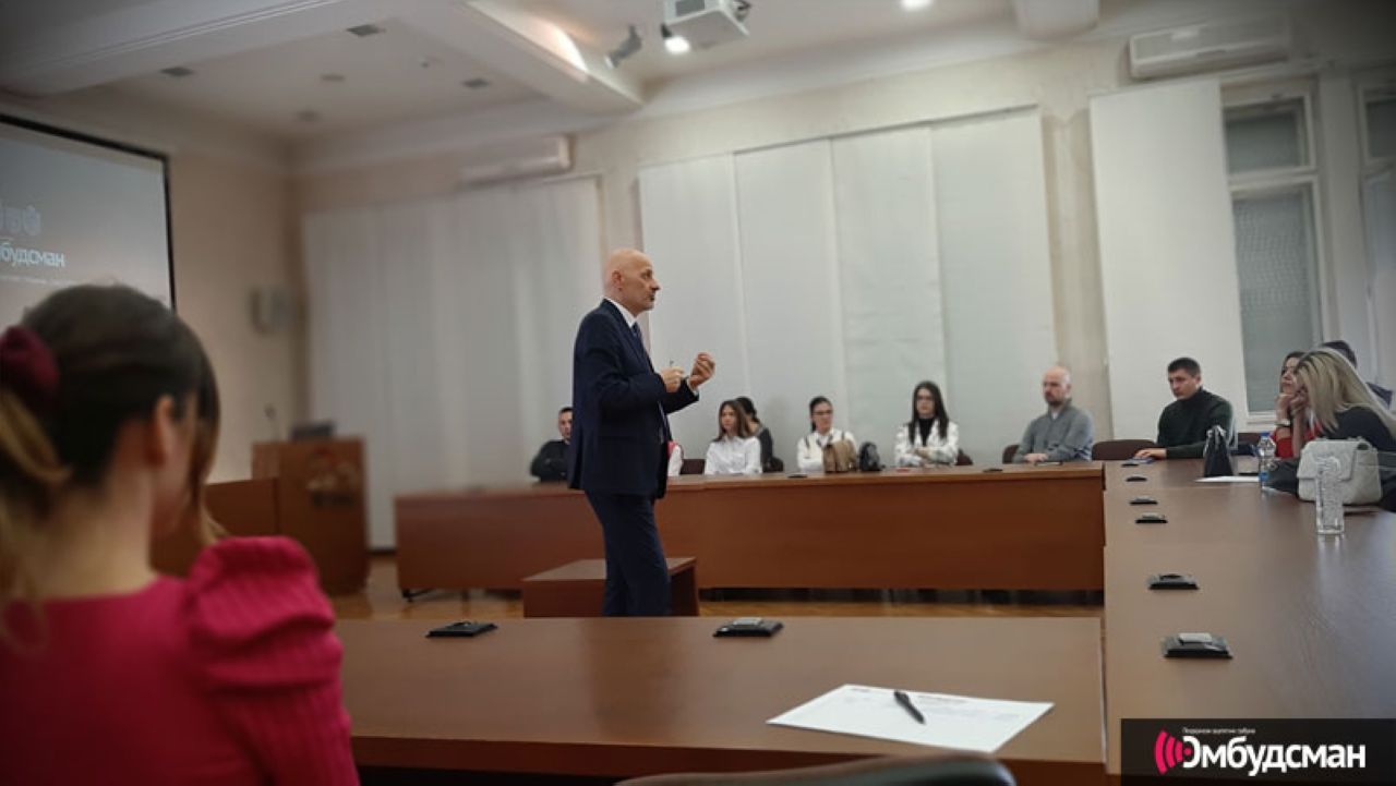 Studenti Pravnog fakulteta za privredu i pravosuđe na predavanju u Pokrajinskom ombudsmanu